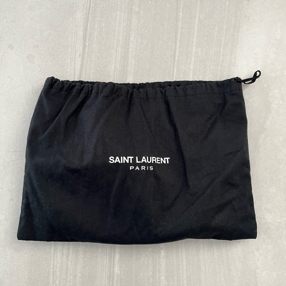 Yves Saint Laurent Black Quilted Shoulder Bag - Picture 11 of 11
